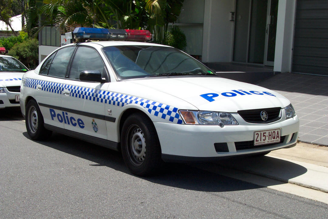 Australian Police Cars > Gallery > Queensland Police > Image: 0503-as ...
