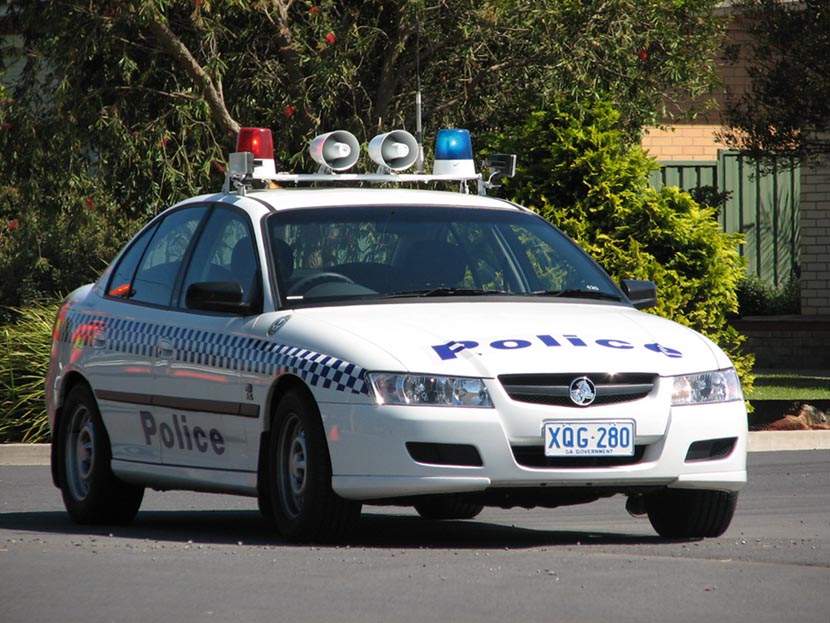 Australian Police Cars > Gallery > South Australia Police > Image: 602AA003